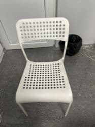 Шкафы: Стульчик IKEA — 1