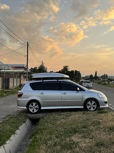 Унаа сатуу: Toyota Ipsum: 2003 г., 2.4 л, Автомат, Бензин, Универсал — 1