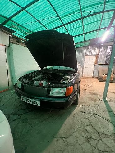 обшивка на гольф 4: Audi 100: 1993 г., 2.3 л, Механика, Седан — 3