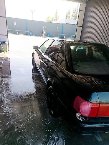 степ эреф 1: Audi 100: 1992 г., Седан — 5