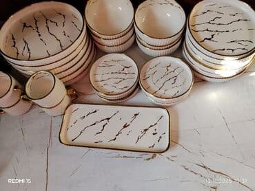 кухонный шкаф для посуды: Набор столовой посуды из фарфора/керамики с мраморным рисунком и — 1
