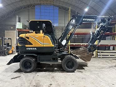 сары булун: Экскаватор, Hyundai, Дөңгөлөктүү — 1