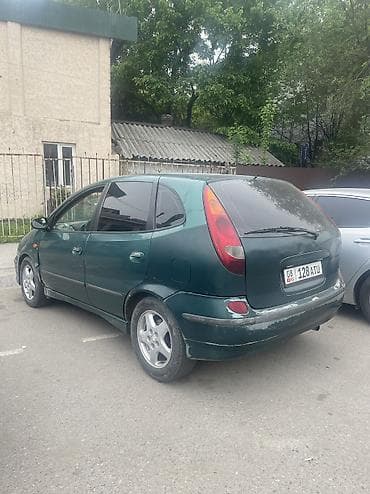 Унаа сатуу: Nissan Almera Tino: 2001 г., 2.2 л, Кол менен иштөөчү, Дизель, Хетчбек — 3