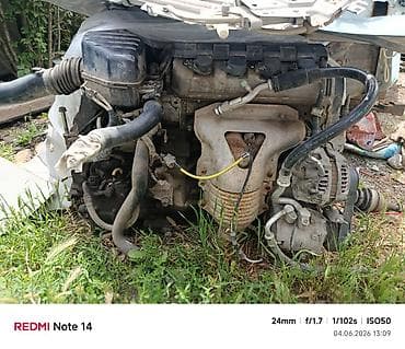 матор на сивик: Внутренние накладки порогов Honda, 2002 г., Б/у, Оригинал — 3