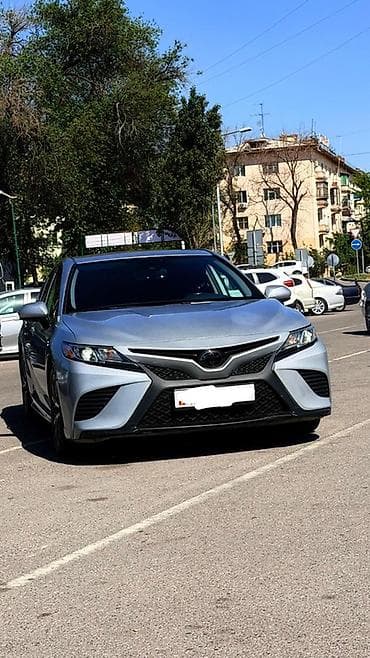 Toyota Camry: 2019 г., 2.5 л, Автомат, Бензин, Седан