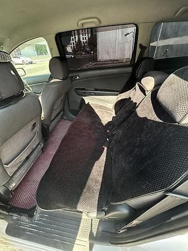 машинка кг: Toyota WISH: 2004 г., 1.8 л, Автомат, Бензин, Универсал — 4