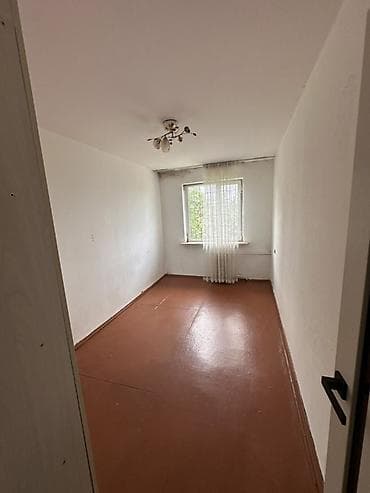 flat rent: 3 комнаты, С мебелью частично — 3