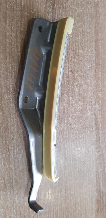 запчасти на мицубиси паджеро 2: Mitsubishi 4m41 натяжитель цепи, 4м41 мицубиши успокоитель, башмак — 2