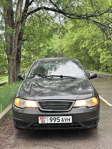 нек: Daewoo Nexia: 2010 г., Седан — 5