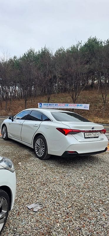Продажа авто: Toyota Avalon: 2020 г., 2.5 л, Автомат, Гибрид, Внедорожник — 6