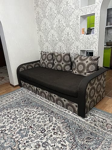 Прямой диван, Б/у at lalafo.kg Прямой диван, Б/у