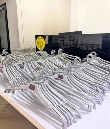 оборудование для фас фуда: Продаю оборудование,мебель в связи закрытием магазина одежды есть всё — 20