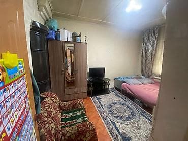 дома с петровка: Срочно продается 3комнатный дом барачного типа в центре города Каракол — 10