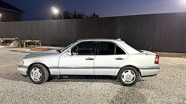 Транспорт: Mercedes-Benz C-Class: 1993 г., 1.8 л, Механика, Бензин, Седан — 6