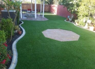 цена искусственного газона для футбольного поля: Искусственный газон для детских площадок, воркаут зоны, для — 17