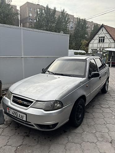 geely galaxy e5: Daewoo Nexia: 2010 г., 1.6 л, Механика, Седан — 5