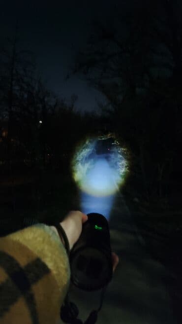 дом на колсах: Сверхмощный фонарь НОВЫЙ. 4 режима работы (яркий, средний, тусклый и — 3