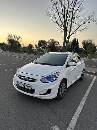 wuling mini ev: Hyundai Solaris: 2012 г., 1.6 л, Автомат, Бензин, Седан — 2