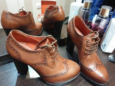 обувь ручной работы: Продаются новые ботильоны. Размер 37. Внутри снаружи 100% кожа — 7