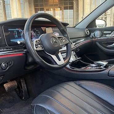 Mercedes-Benz E-Class: 2019 г., 3 л, Автомат, Бензин, Седан — 9