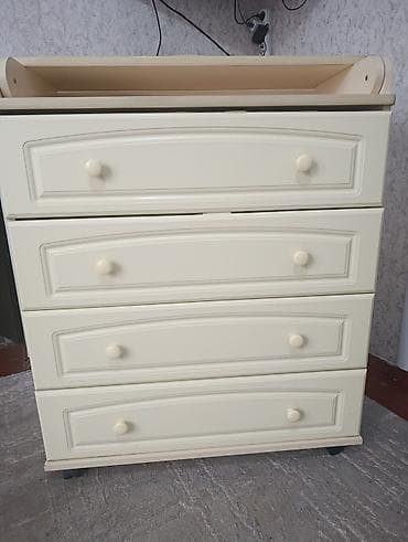 Пеленальный стол, Б/у, Другой материал at lalafo.kg Пеленальный стол, Б/у, Другой материал