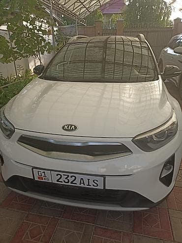 Продажа авто: Kia Stonic: 2018 г., 1.6 л, Автомат, Дизель — 2