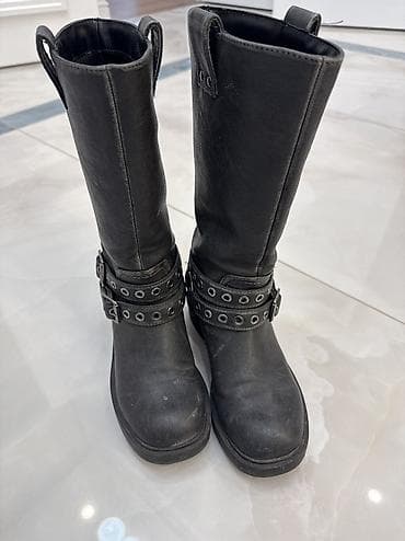 Бөбөктөр үчүн топтомдор: Vicco
Размер 33

Bershka
Размер 36

Евро зима — 3