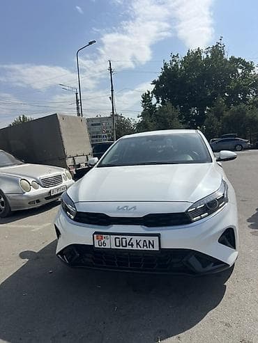 даф 106 2019: Kia Cerato: 2021 г., 1.6 л, Автомат, Бензин, Седан — 3