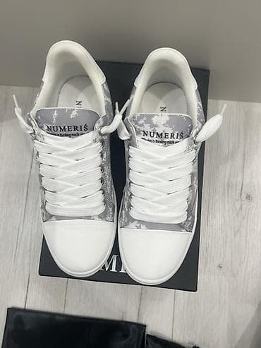 Кроссовки NUMERIS, размер 41. - Цвет: белый/серый с абстрактным