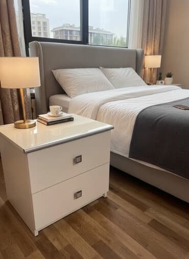 2шт. прикроватных тумбочек в современном стиле.(Польша). ПО ОДНОМУ НЕ