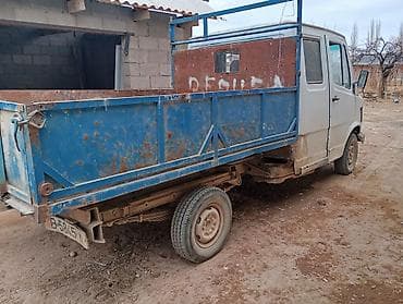 bmb m5: Mercedes-Benz T1: 1979 г., 3 л, Механика, Дизель, Пикап — 3