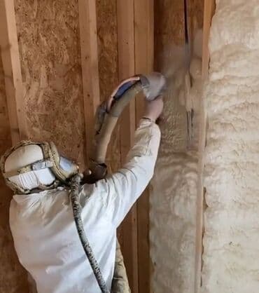 утепление домов фасадов: Утепление потолоков, Утепление крыши | Утепление бани, Утепление завода, Утепление дачи | Пенополиуретан Больше 6 лет опыта — 1