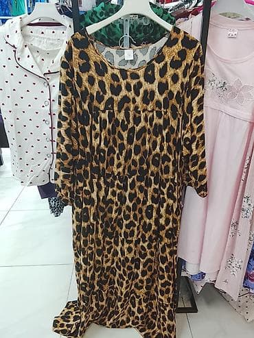 oversize: Свободное длинное платье в цветочек - Фасон: oversize/бохо, длина — 7