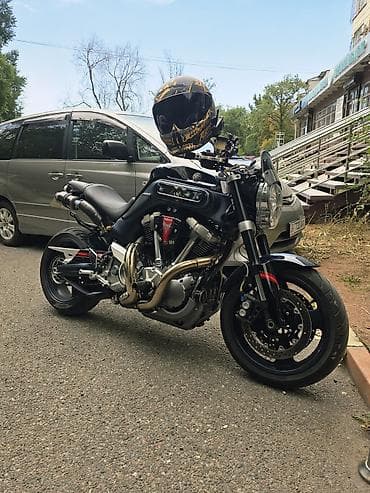 пл: Yamaha MT-01 — мощный дорожный мотоцикл с V‑образным 2‑цилиндровым — 1