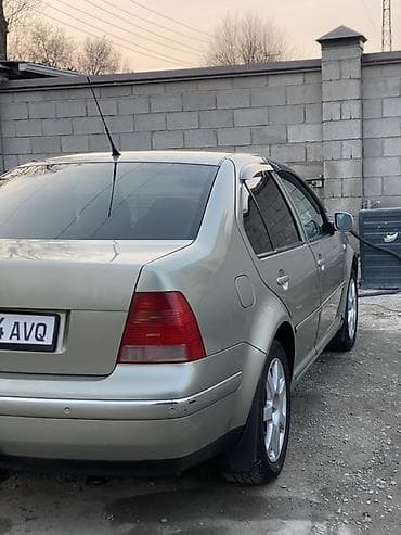 Volkswagen: Volkswagen Bora: 2004 г., 1.6 л, Автомат, Бензин, Седан — 4