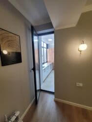 срочно продаётся 1 комнатная квартира в районе ошского рынка по улице кенсуйская: 1 комната, 50 м², Индивидуалка, 10 этаж, Евроремонт — 5