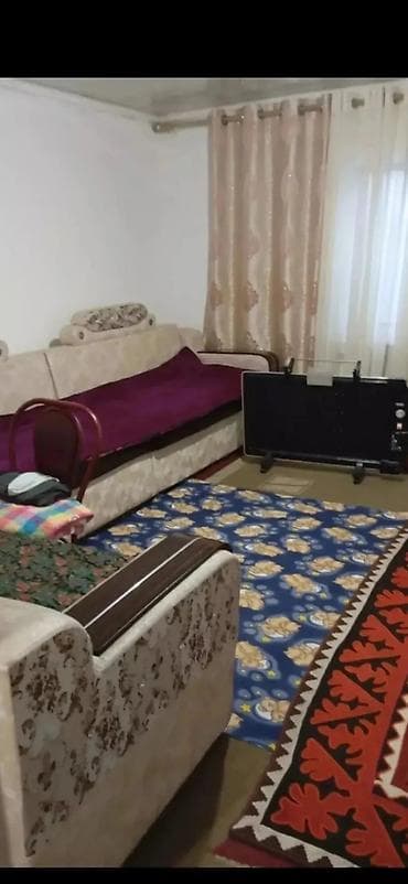 московская 191 бишкек: 60 м², 3 комнаты, Забор, огорожен — 3