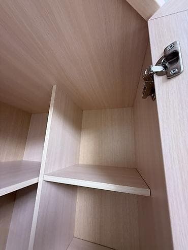 эски мебел: Шифоньерлер, кийидер үчүн шкафтар, Бурчтук, ЛДСП — 6