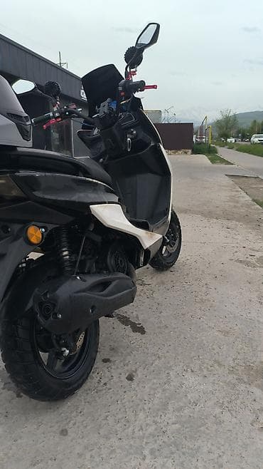 мотоцикл для детей 7 лет: Макси-скутер 150 куб. см, Бензин, Б/у — 3