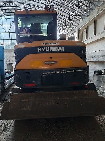 2017: Экскаватор, Hyundai, 2017 г., Колесный — 9