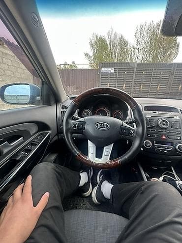 запчасти на киа бишкек фото: Kia Ceed: 2012 г., 1.6 л, Кол менен иштөөчү, Бензин, Хетчбек — 10