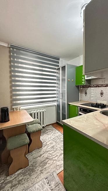 2 комнаты, 42000 м² — 1