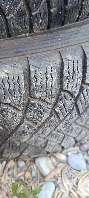 пакрышка зимный: Зимняя шина Maxxis (несыпная, маркировка STU DLESS). Размер: 265/70 — 1