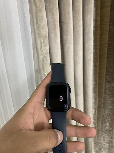 Apple Watch Series 8, корпус 44 мм (алюминий, цвет темно‑синий)