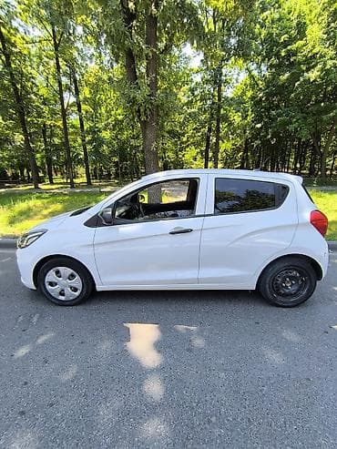 Chevrolet Spark: 2019 г., 1 л, Вариатор, Бензин, Хэтчбэк — 4