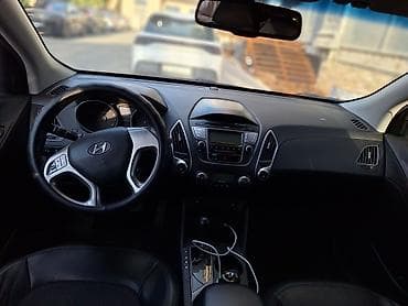 hundai: Hyundai Tucson: 2011 г., 2.4 л, Автомат, Бензин, Кроссовер — 7