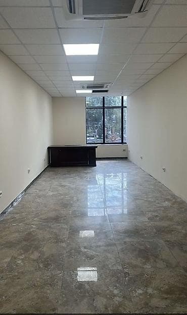 beta stores: Аренда офисов, 29 м², В бизнес центре, 1 линия — 3