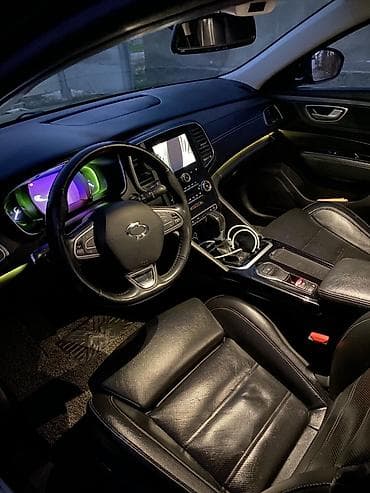 solaris 2016: Renault SM6: 2019 г., 2 л, Газ, Седан — 5