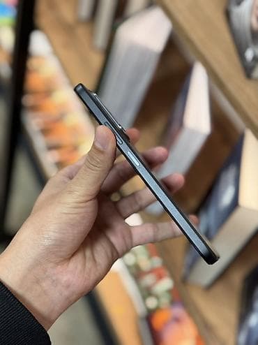 пока m5: Poco M7, 256 ГБ, цвет - Черный — 4