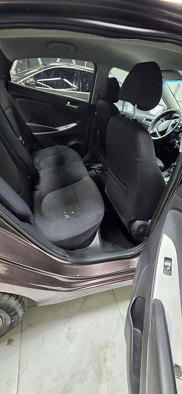 ключ секретка: Hyundai Solaris: 2015 г., 1.6 л, Автомат, Бензин, Седан — 10